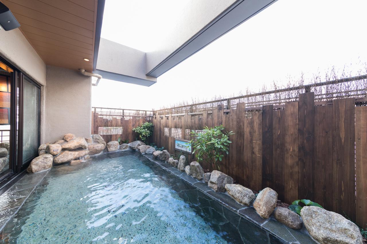 Dormy Inn Matsuyama Natural Hot Spring Екстер'єр фото